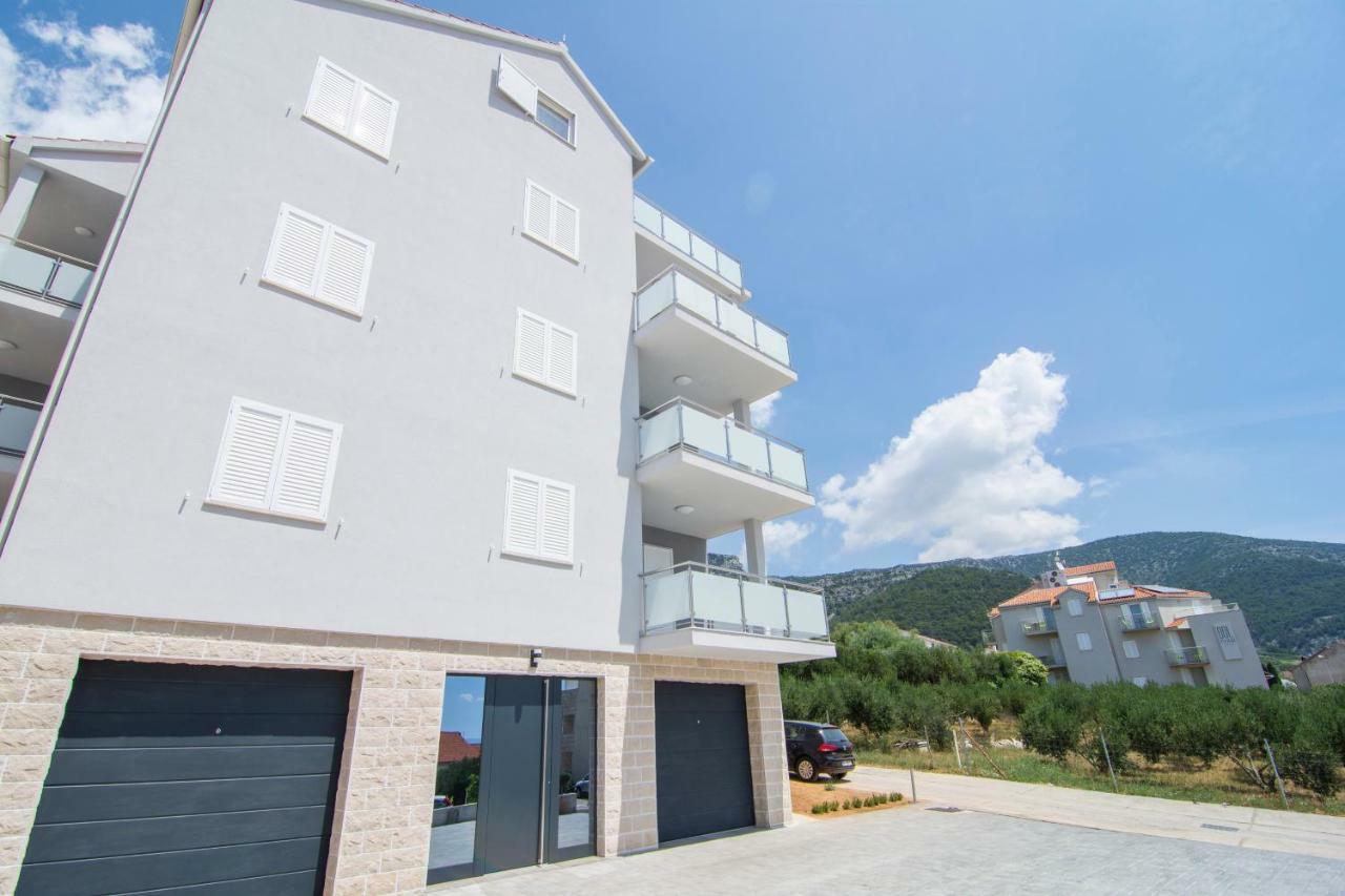 Apartments Sara 3 Bol Exteriér fotografie